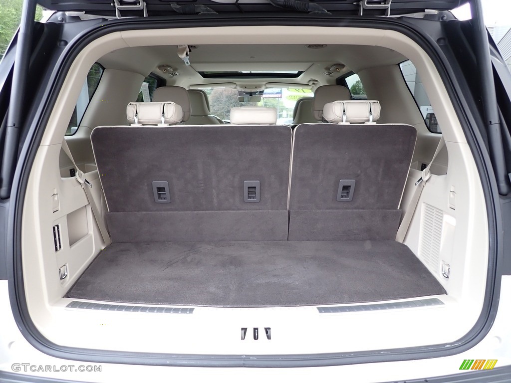 2019 Lincoln Navigator Reserve 4x4 Trunk Photo #142469321