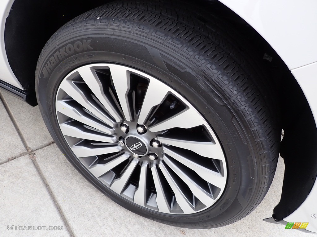 2019 Navigator Reserve 4x4 - Ceramic Pearl Metallic Tri-Coat / Cappuccino photo #10