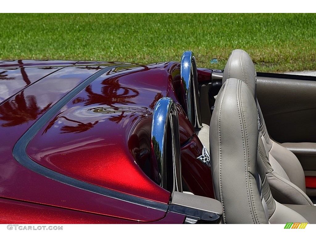 2003 Corvette Convertible - 50th Anniversary Red / Shale photo #49