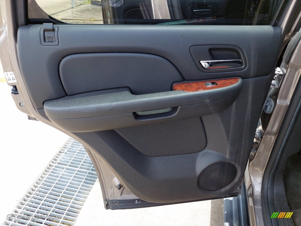 2014 Chevrolet Tahoe LS Ebony Door Panel Photo #142475070