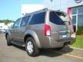 2006 Granite Metallic Nissan Pathfinder SE 4x4  photo #7