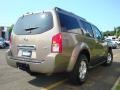 2006 Granite Metallic Nissan Pathfinder SE 4x4  photo #9