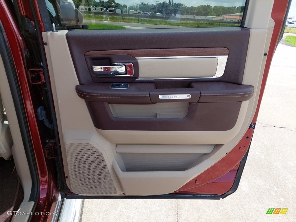 2016 Ram 2500 Laramie Crew Cab 4x4 Canyon Brown/Light Frost Beige Door Panel Photo #142476039