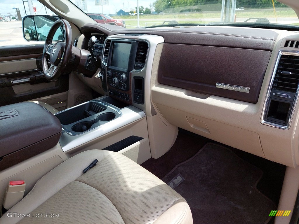 Canyon Brown/Light Frost Beige Interior 2016 Ram 2500 Laramie Crew Cab 4x4 Photo #142476144