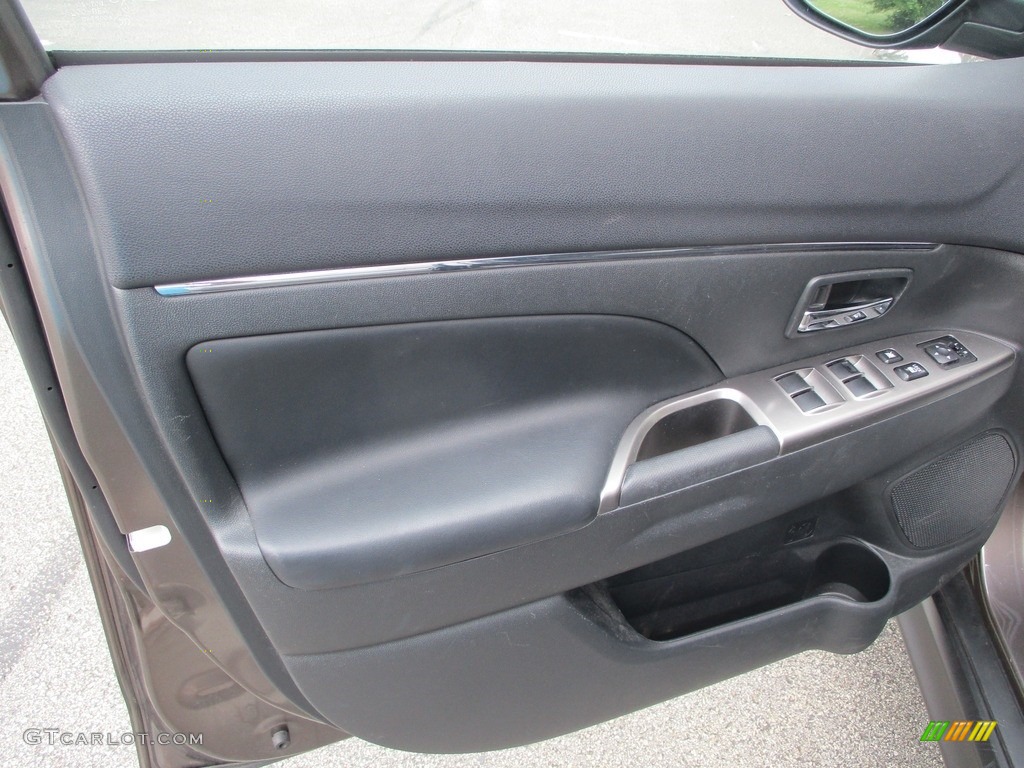 2018 Outlander Sport SE AWC - Quartz Brown Metallic / Black photo #11