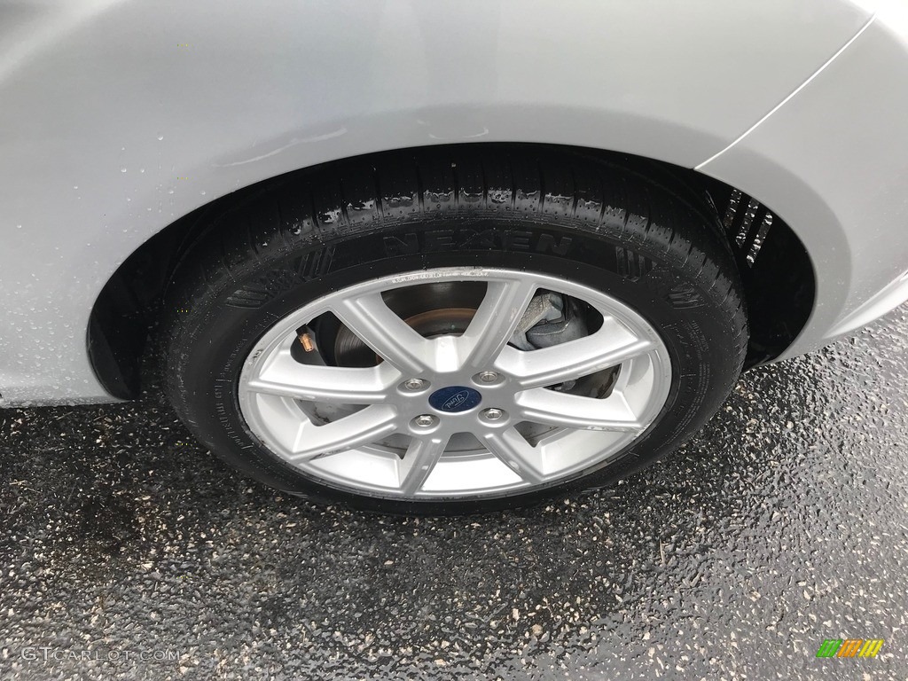 2019 Fiesta SE Sedan - Ingot Silver / Charcoal Black photo #38
