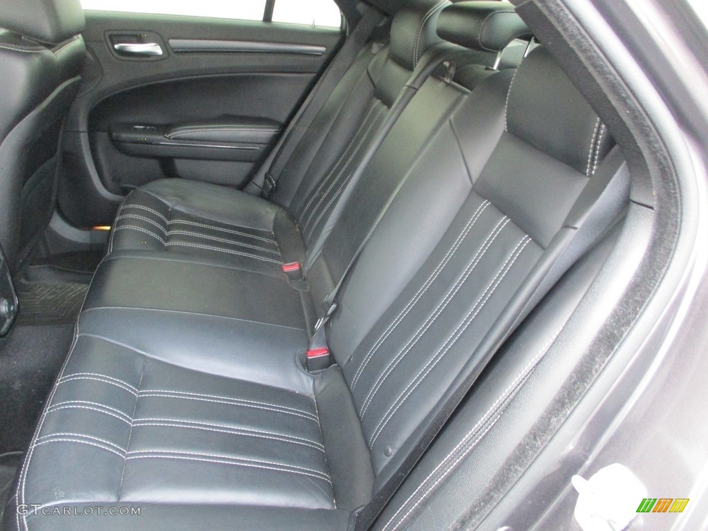 2014 Chrysler 300 S AWD Rear Seat Photo #142485189