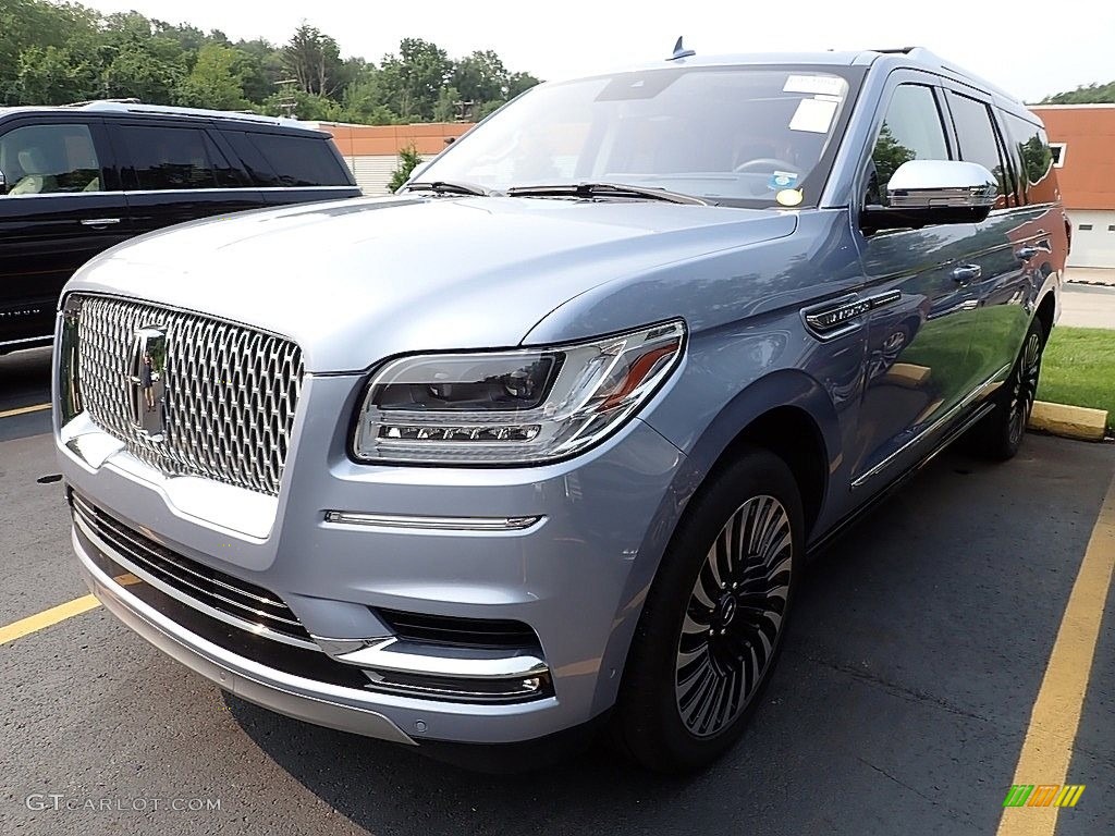 Chroma Crystal Blue 2020 Lincoln Navigator L Black Label 4x4 Exterior Photo #142490088