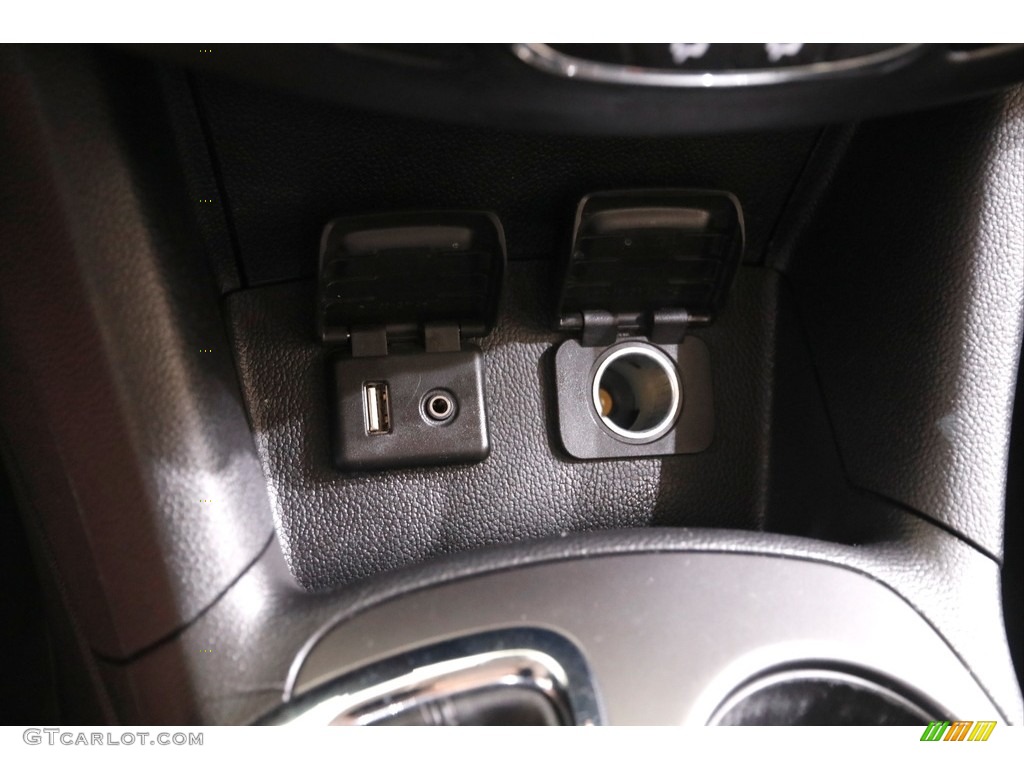 2018 Cruze LT - Graphite Metallic / Jet Black photo #13