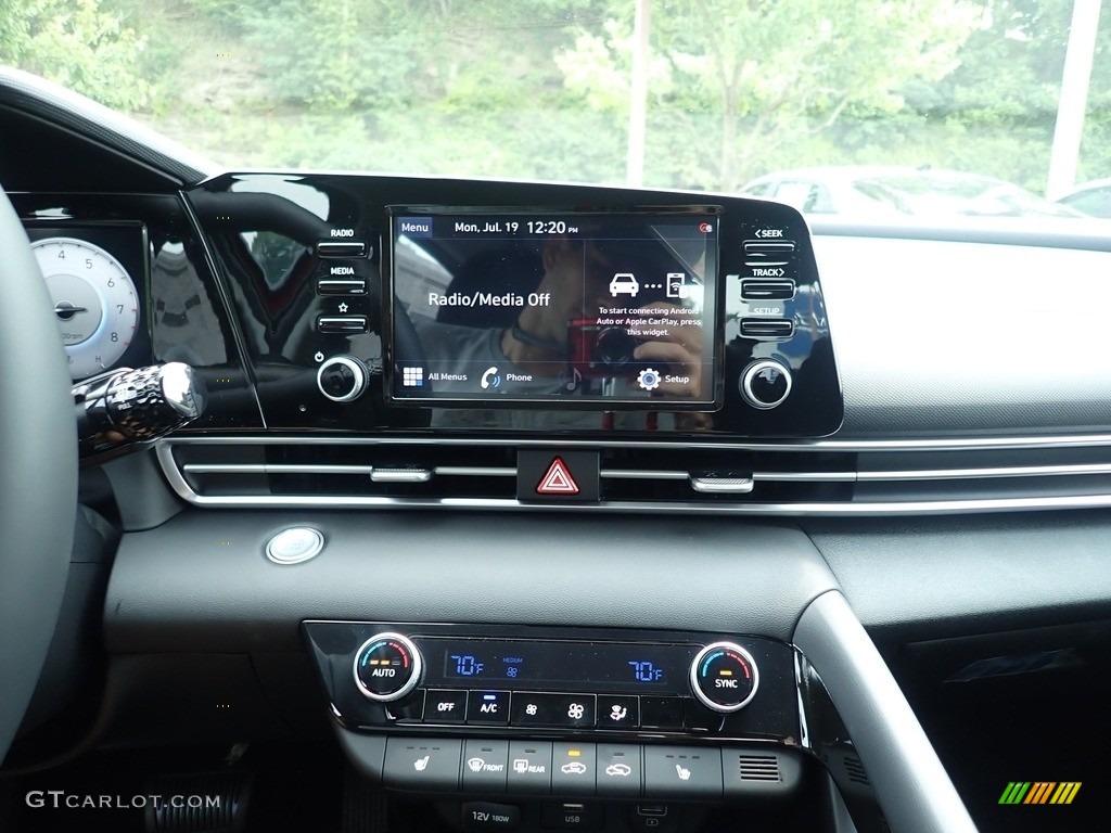 2021 Elantra SEL - Scarlet Red Pearl / Black photo #17