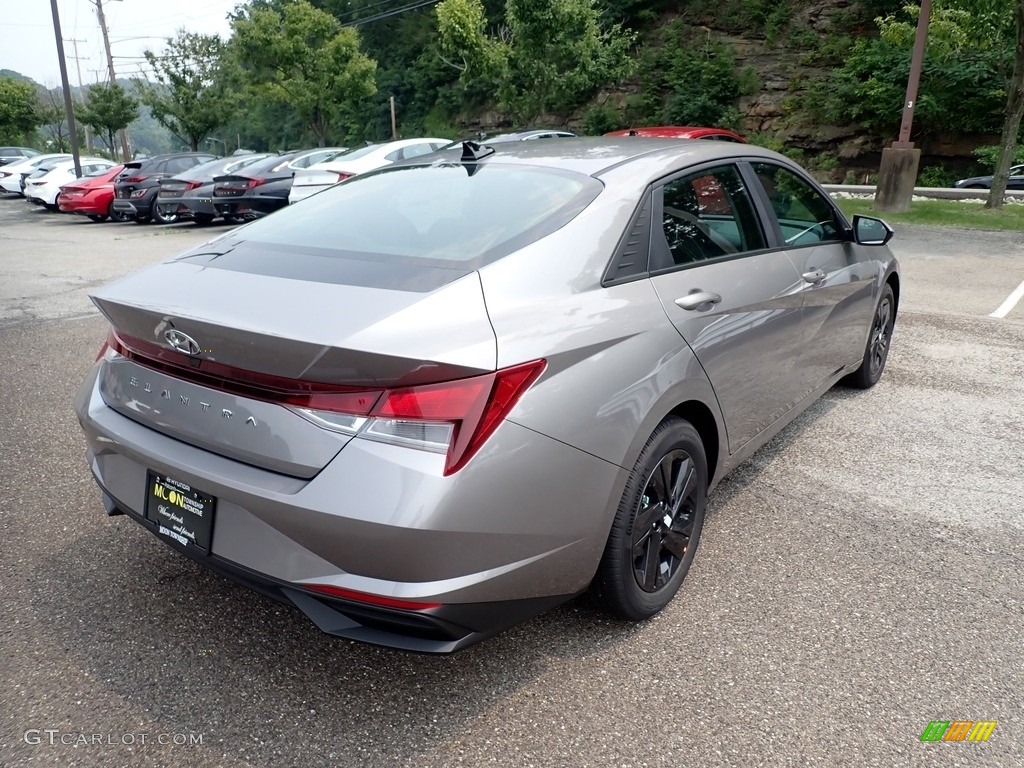 2021 Elantra SEL - Fluid Metal / Black photo #2