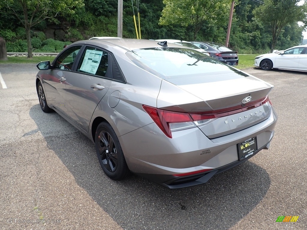 2021 Elantra SEL - Fluid Metal / Black photo #7