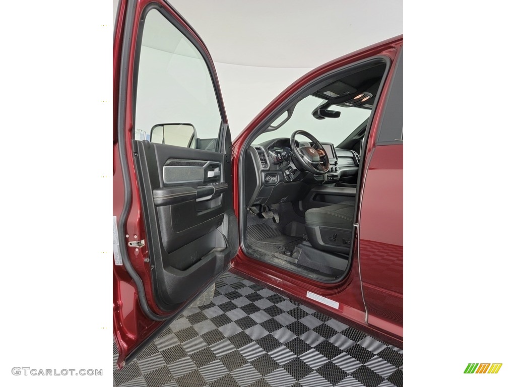 2020 3500 Big Horn Crew Cab 4x4 - Delmonico Red Pearl / Black photo #21