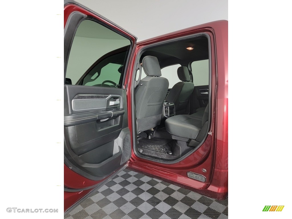 2020 3500 Big Horn Crew Cab 4x4 - Delmonico Red Pearl / Black photo #41