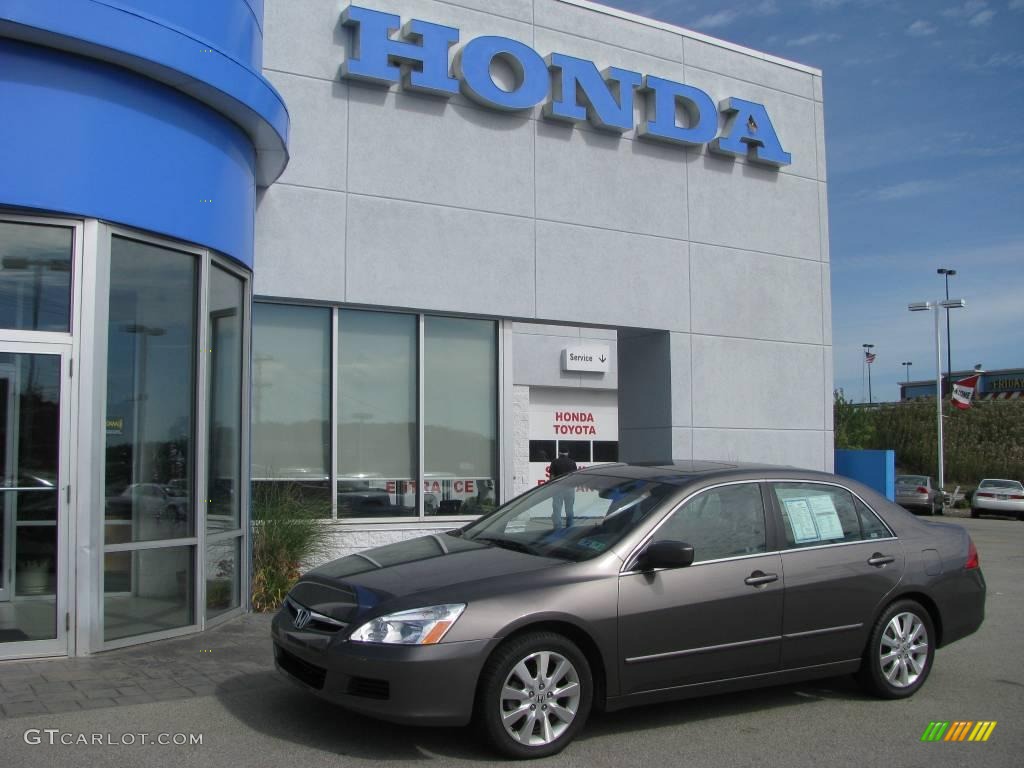 2007 Accord EX-L V6 Sedan - Carbon Bronze Pearl / Ivory photo #1