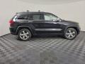 Brilliant Black Crystal Pearl - Grand Cherokee Overland 4x4 Photo No. 11