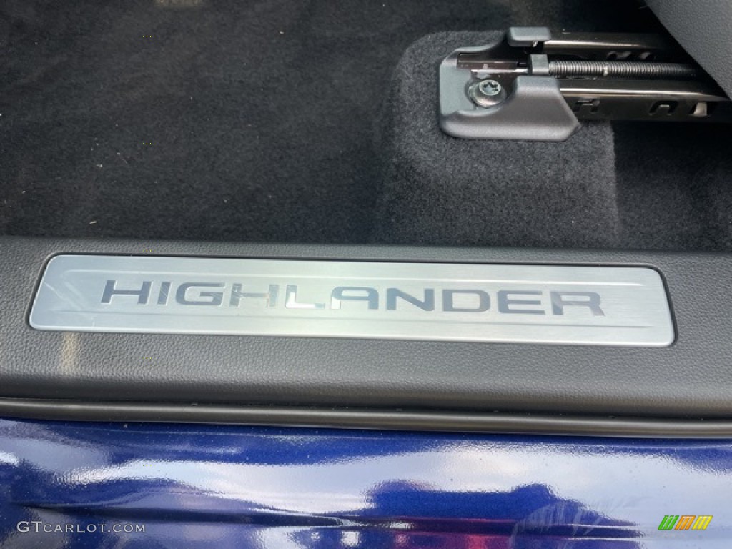 2021 Highlander Limited AWD - Blueprint / Graphite photo #28