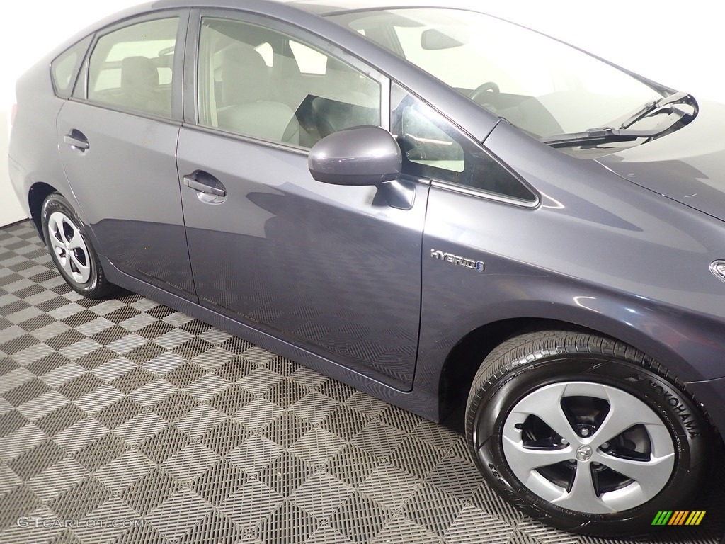 2014 Prius Four Hybrid - Winter Gray Metallic / Misty Gray photo #6