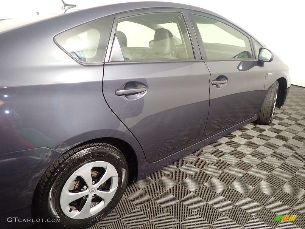 2014 Prius Four Hybrid - Winter Gray Metallic / Misty Gray photo #21