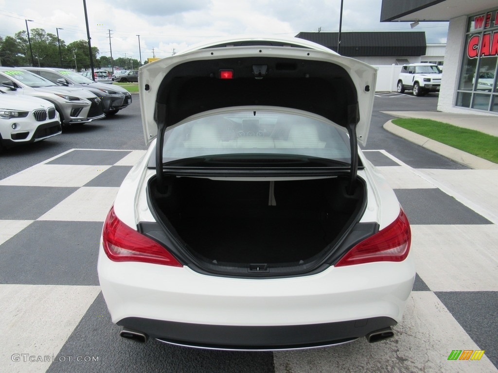 2014 CLA 250 - Cirrus White / Beige photo #5