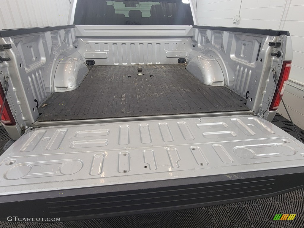 2018 F150 XL SuperCrew 4x4 - Ingot Silver / Earth Gray photo #7