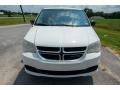 Stone White - Grand Caravan American Value Package Photo No. 9