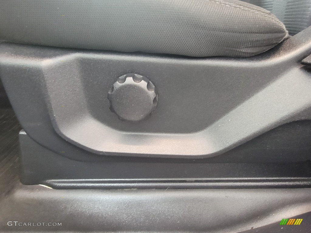 2018 F150 XL SuperCrew 4x4 - Ingot Silver / Earth Gray photo #14