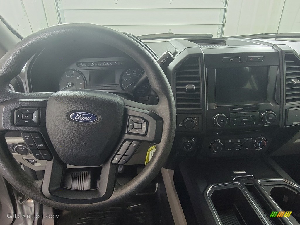 2018 F150 XL SuperCrew 4x4 - Ingot Silver / Earth Gray photo #15