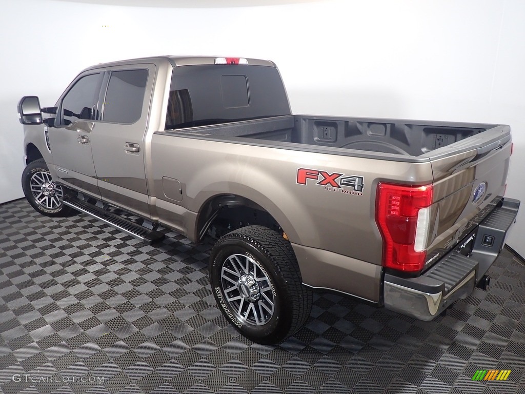 2019 F250 Super Duty Lariat Crew Cab 4x4 - Stone Gray / Dark Marsala photo #13
