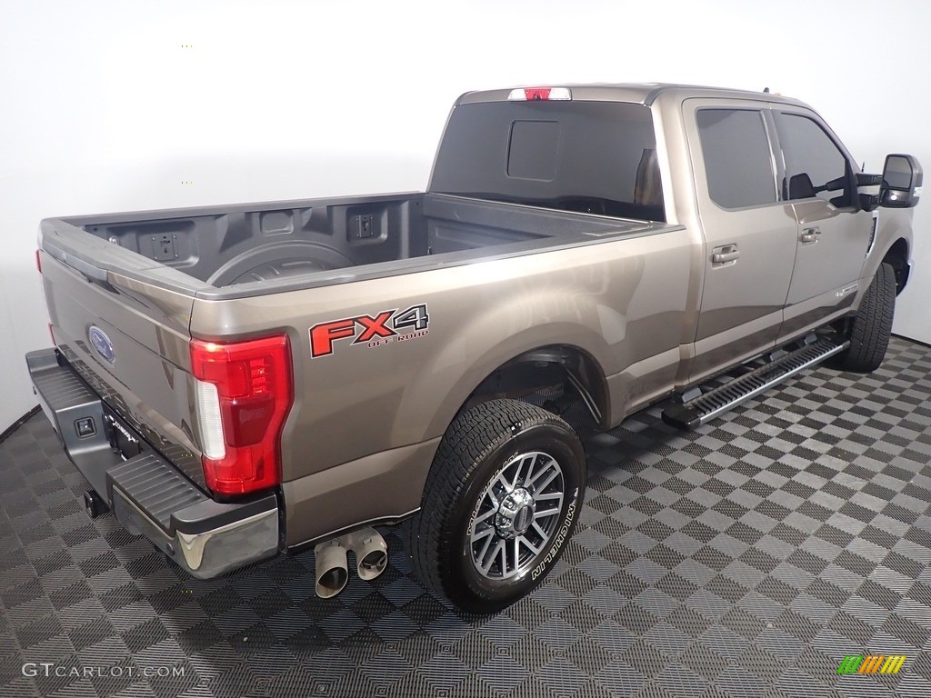 2019 F250 Super Duty Lariat Crew Cab 4x4 - Stone Gray / Dark Marsala photo #17