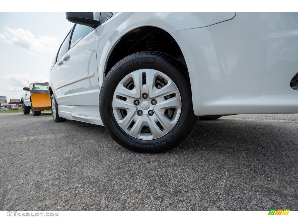 2015 Dodge Grand Caravan SE Wheel Photo #142508085