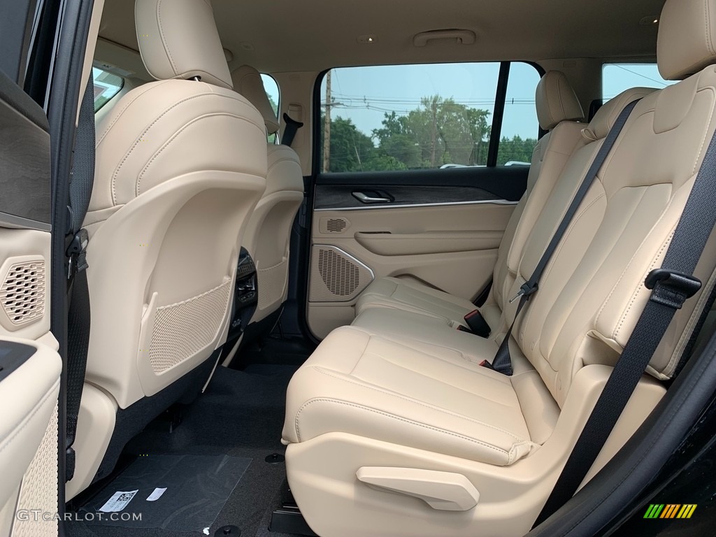 2021 Jeep Grand Cherokee L Limited 4x4 Rear Seat Photo #142509168