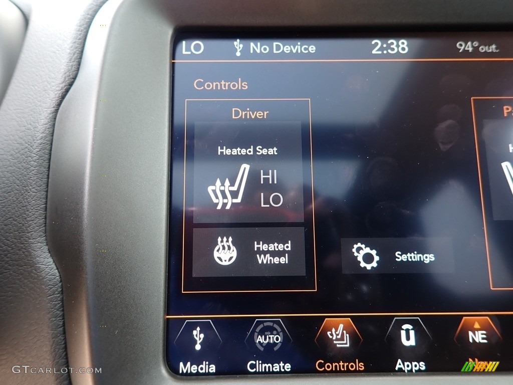 2021 Jeep Renegade Trailhawk 4x4 Controls Photo #142510704