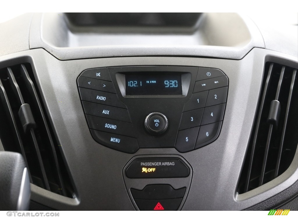 2017 Ford Transit Van 250 LR Regular Controls Photos