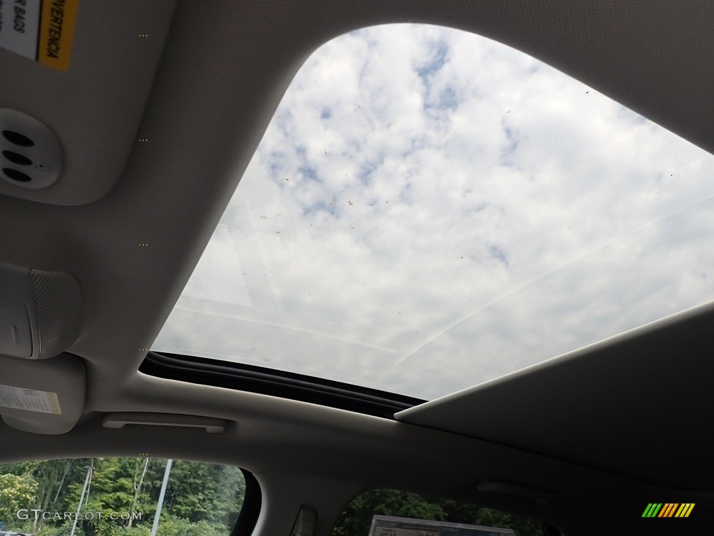 2021 Ford Edge Titanium AWD Sunroof Photos
