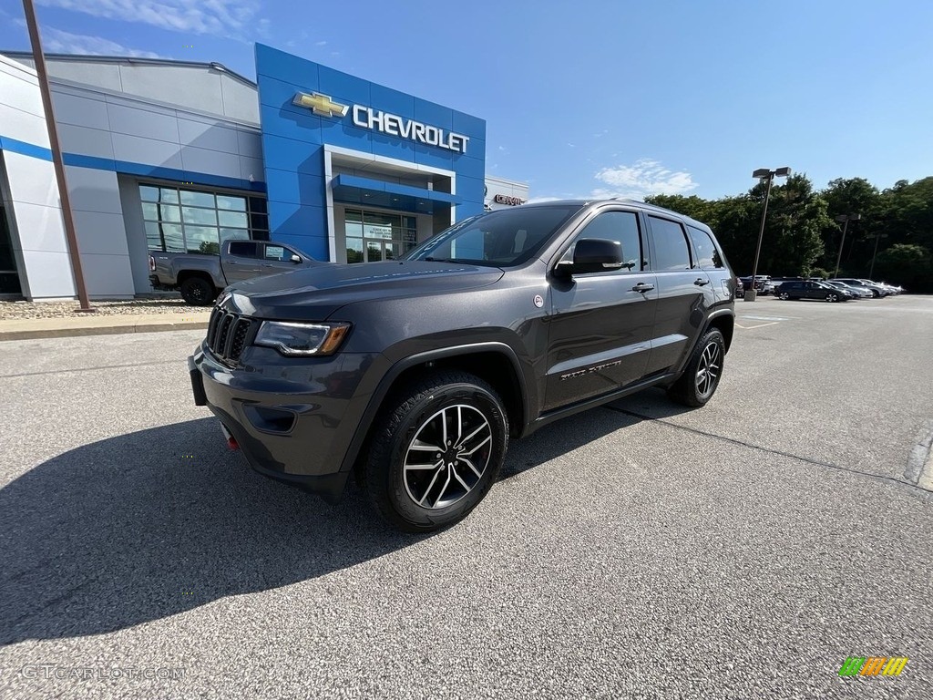 2020 Grand Cherokee Trailhawk 4x4 - Granite Crystal Metallic / Ruby Red/Black photo #1