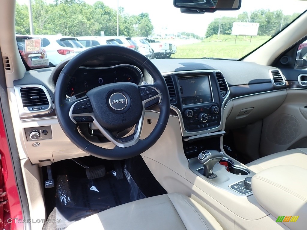 2015 Grand Cherokee Limited 4x4 - Deep Cherry Red Crystal Pearl / Black/Light Frost Beige photo #18