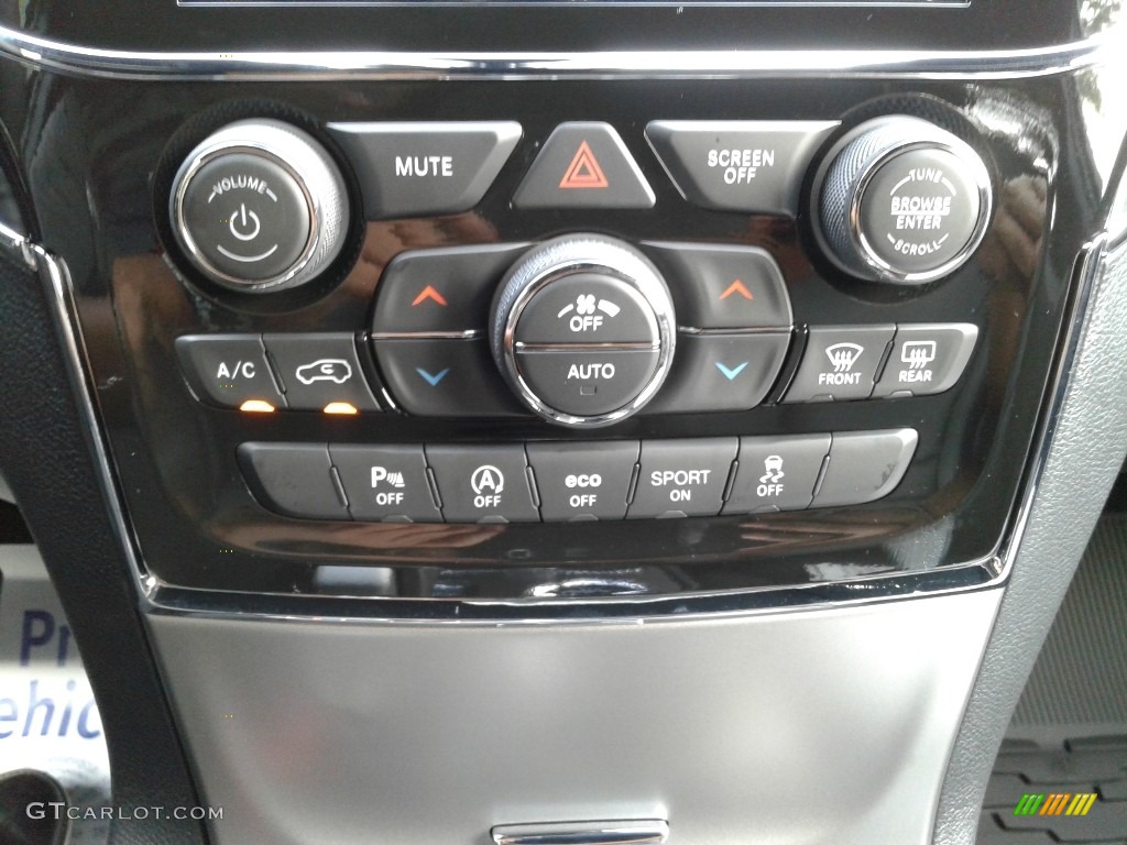 2021 Jeep Grand Cherokee Limited 4x4 Controls Photo #142519534