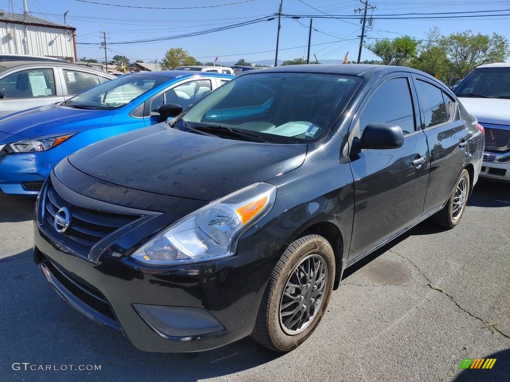 2015 Versa 1.6 S Sedan - Super Black / Charcoal photo #3