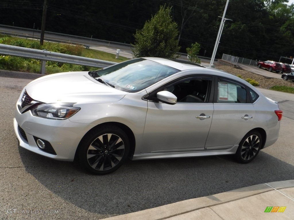 2017 Sentra SR Turbo - Brilliant Silver / Charcoal photo #15