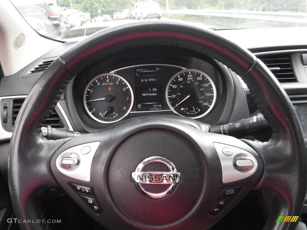 2017 Nissan Sentra SR Turbo Steering Wheel Photos