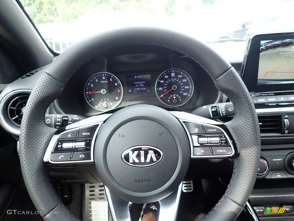 2021 Kia Forte GT-Line Steering Wheel Photos