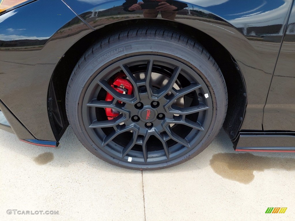 2021 Toyota Avalon TRD Wheel Photos