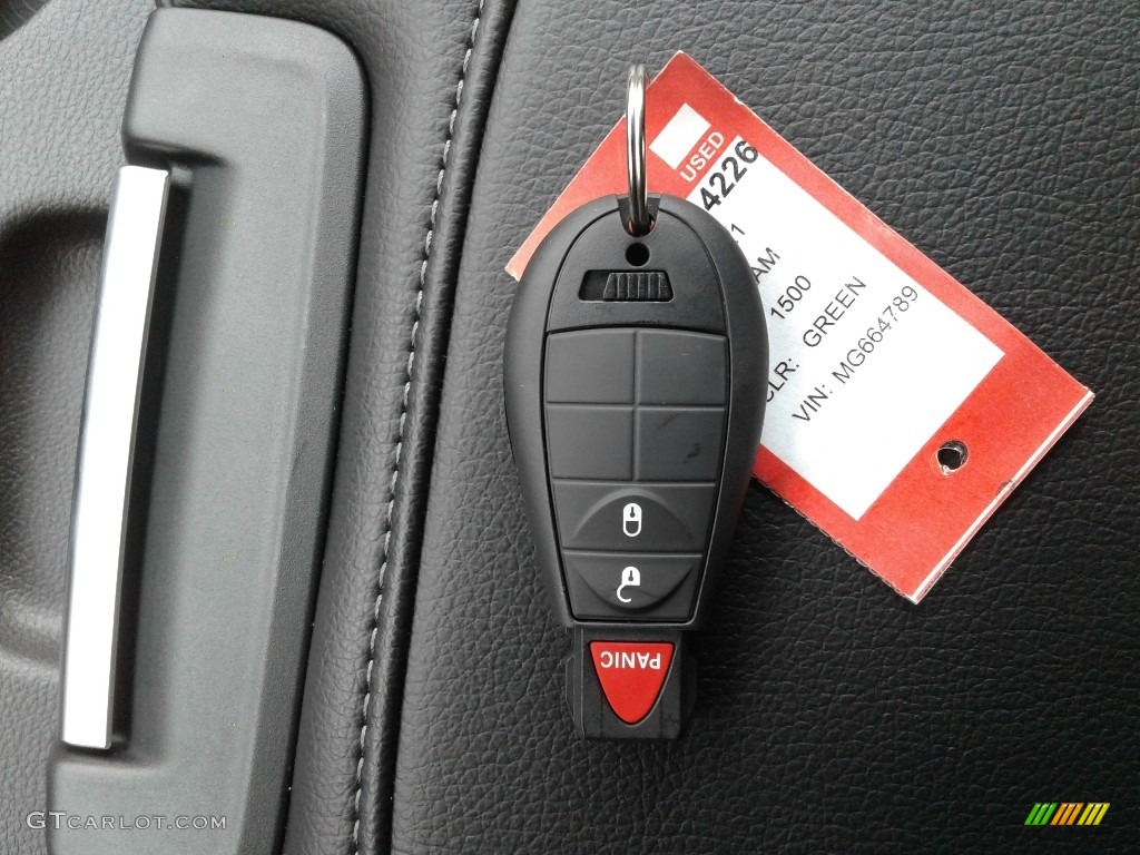 2021 Ram 1500 Classic Crew Cab 4x4 Keys Photos