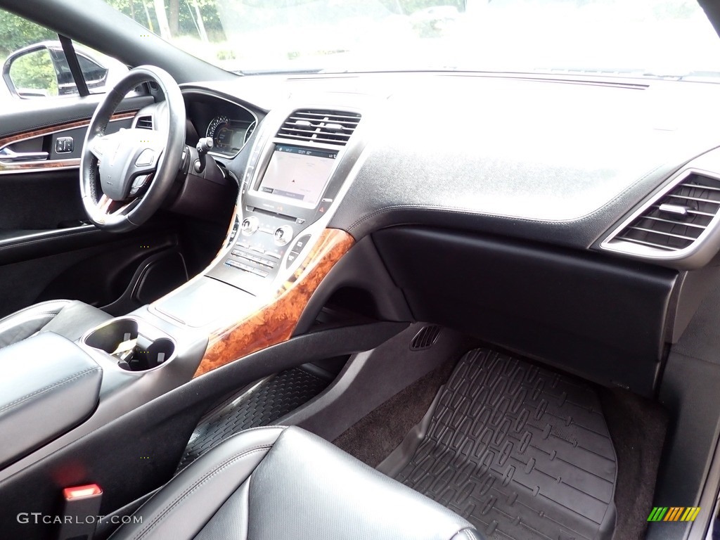 2018 MKX Reserve AWD - Black Velvet / Ebony photo #12