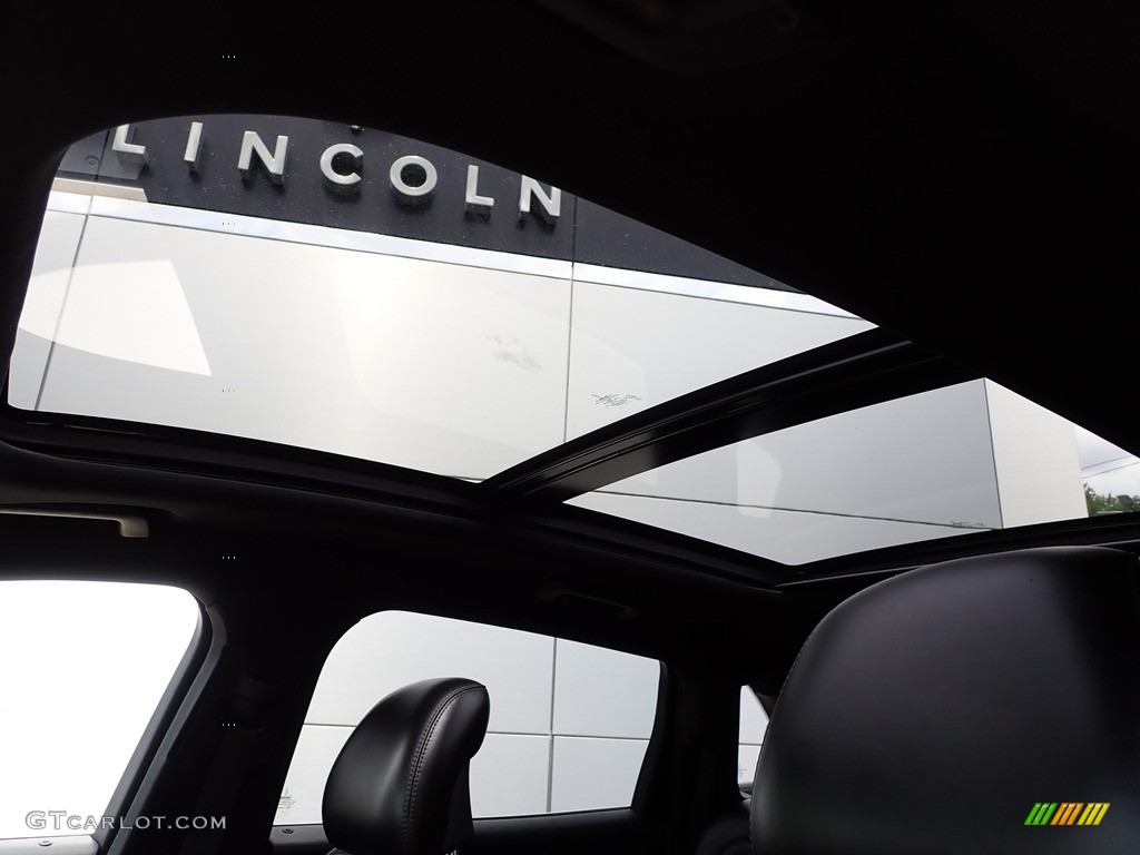 2018 MKX Reserve AWD - Black Velvet / Ebony photo #20