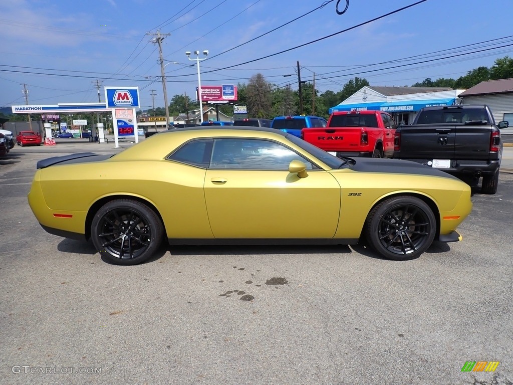 Gold Rush 2021 Dodge Challenger R/T Scat Pack Exterior Photo #142527297