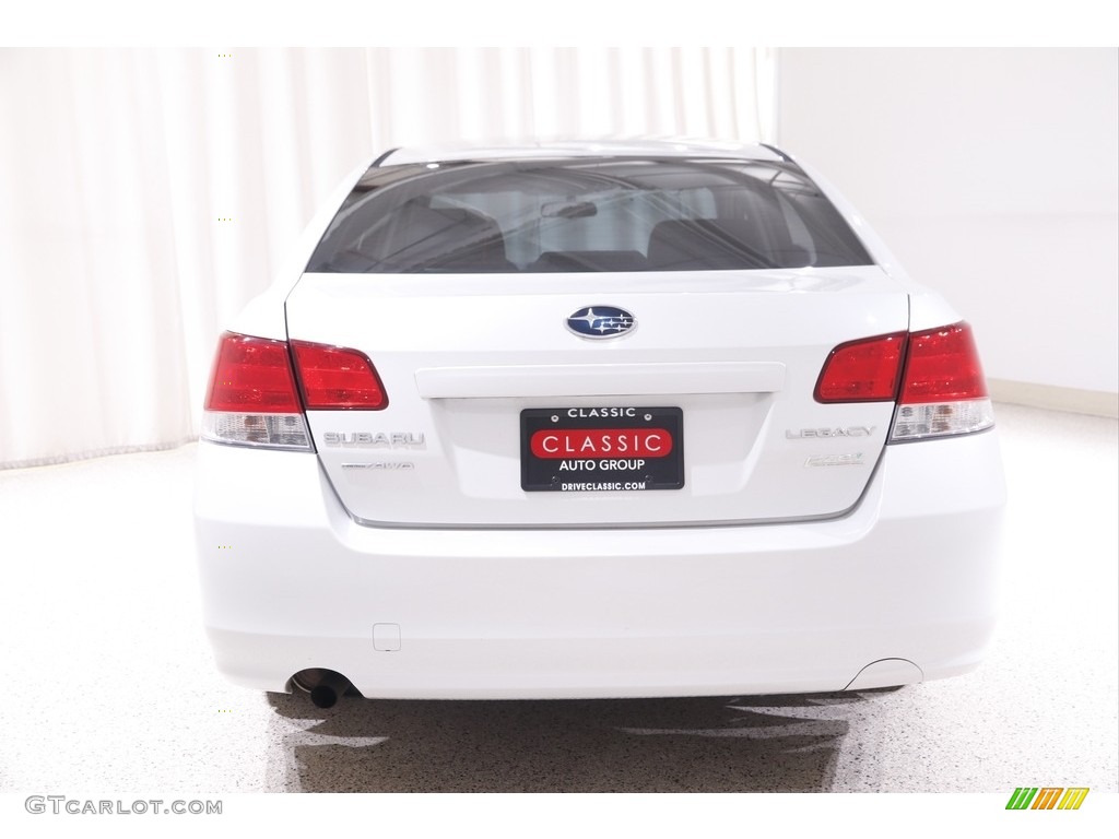 2013 Legacy 2.5i - Satin White Pearl / Ivory photo #15