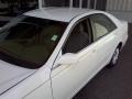 Super White - Camry LE Photo No. 18