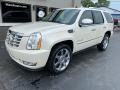 White Diamond Tricoat - Escalade Premium AWD Photo No. 2